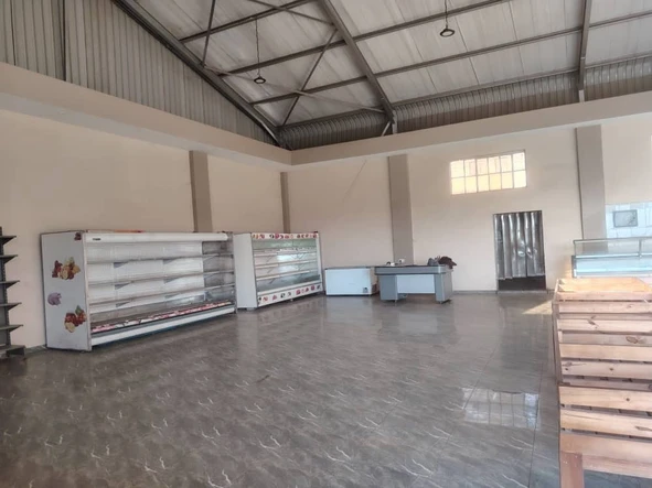 Warehouse & Factory