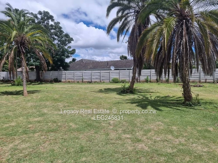 Subdivided Property With Development Potential In Old Marlborough