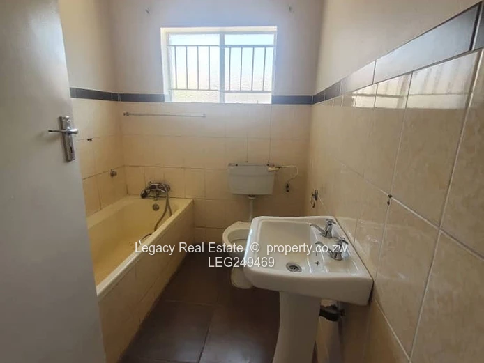 Zimre Park Property With Title Deed Available