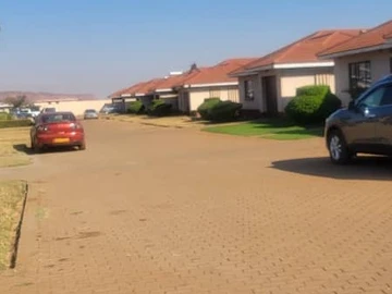 3 Bedroom Townhouse Complex