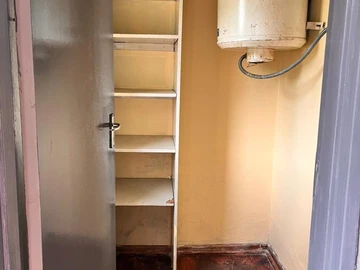 3 Bedroom Flat & Apartment