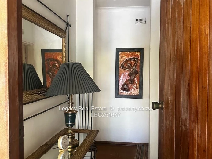 Grand Residence With Pool & Beautiful Gardens,Premium Property In The Heart Of Vainona. (Sole Mandate)