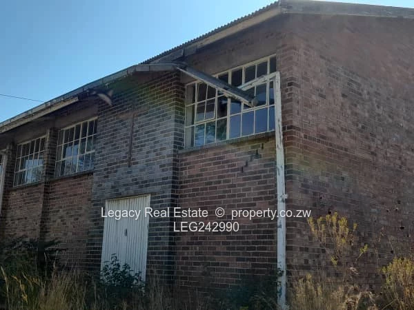 Commercial Space / Crèche for Rent – Watershford, Bulawayo