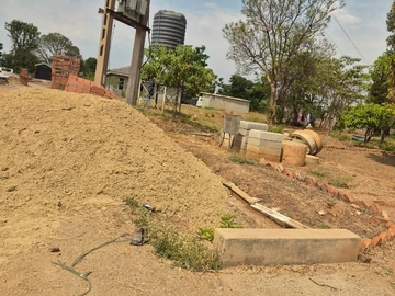 Stands & Residential Land