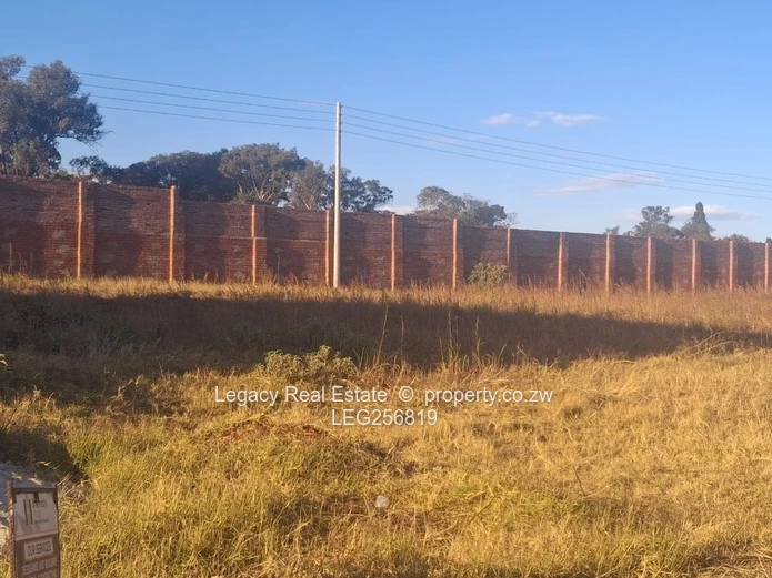 800m² Stand in Nyeredzi Ridge — Elevated Views & Tarred Roads