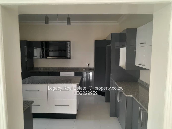 Modern 4-Bedroom Cluster Home for Rent