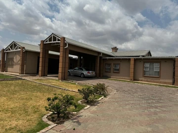 4 Bedroom House