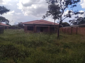 3 Bedroom Flat & Apartment