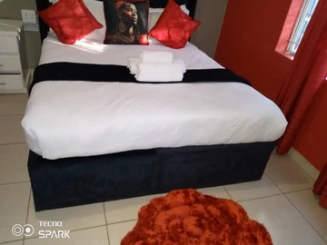 Hotel & Lodge