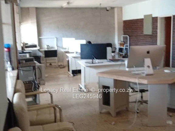 Strategic Warehouse And Office Complex Near Bulawayo CBD,High-Yield Commercial Property For Sale. (Sole Mandate)