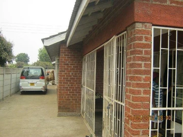 Spacious 4-Bedroom House in Budiriro with Modern Amenities
