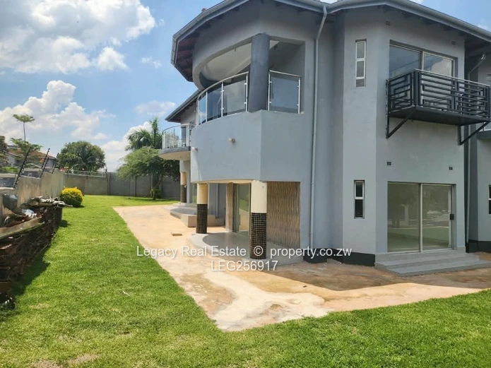Borrowdale 6-Bed Luxury Home with Borehole & Garden