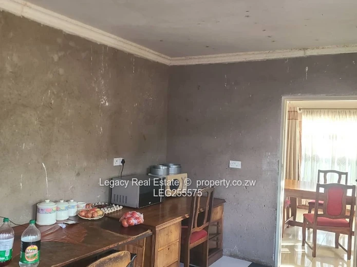 Marlborough 4-Bed Townhouse Complex with Charming Archways & Borehole