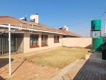 3 Bedroom Townhouse Complex