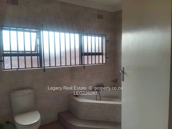 Well-Built Home with Borehole – Westgate Fairview