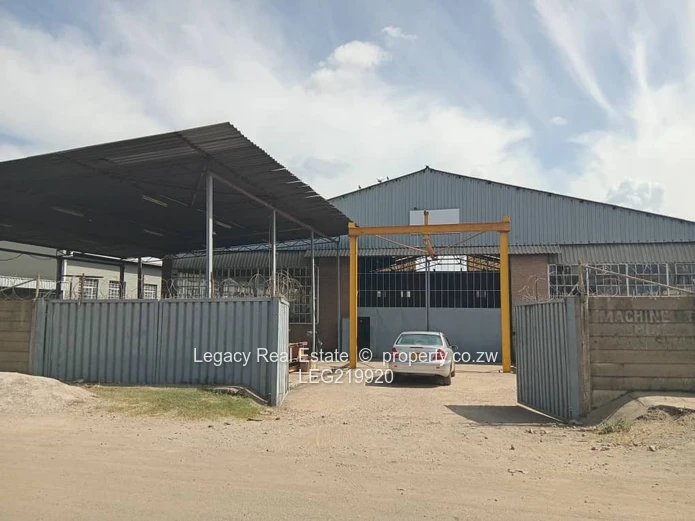 Prime Warehouse & Factory  in Waterfalls, Harare
