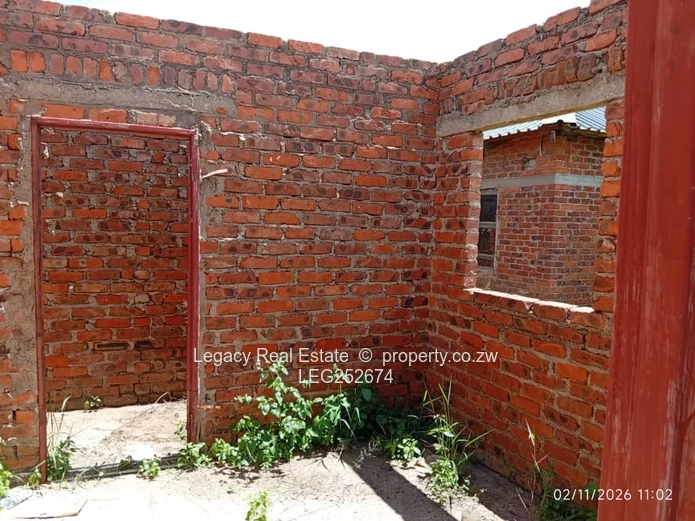Dzivarasekwa 4-Bed Brick Shell with Verandah & Garage (Sole Mandate)