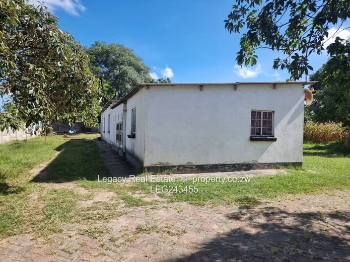 Diamond In The Rough ,High ROI Potential,Hatfield Developer’s Dream.