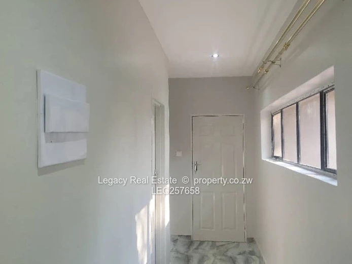 Neat 3-Bed Meyrick Park House with Borehole & Geyser