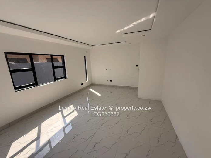 Tynwald: 3-Bed Modern Home with Marble Floors & Bath