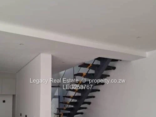 Prestigious 4-Bedroom Home To Let – Borrowdale West,Premium Living, Exceptional Location – Pokugara