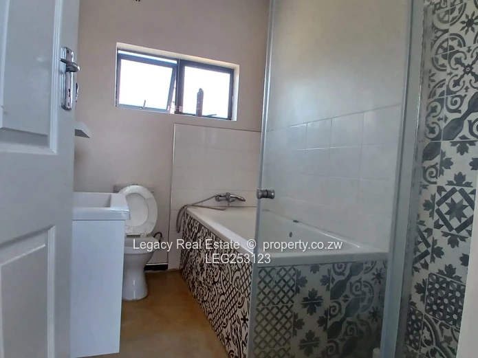 4-Bed Fairview Home with Borehole — Modern Living