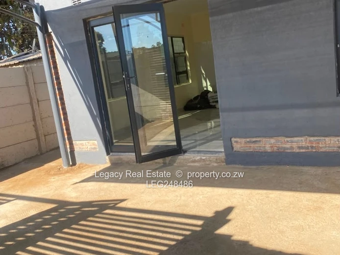 Newly Renovated 2-Bedroom Wings To Let In Highfield Western Triangle