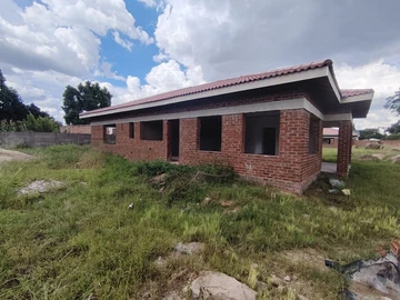 3 Bedroom Flat & Apartment