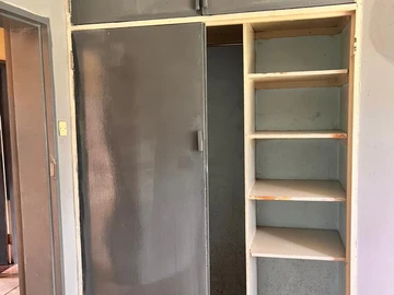 3 Bedroom Flat & Apartment