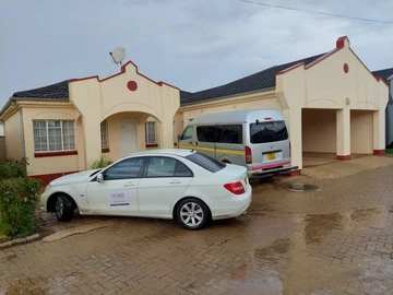 Spacious 3-Bedroom Cluster in Bluff Hill – Ideal Family Living!