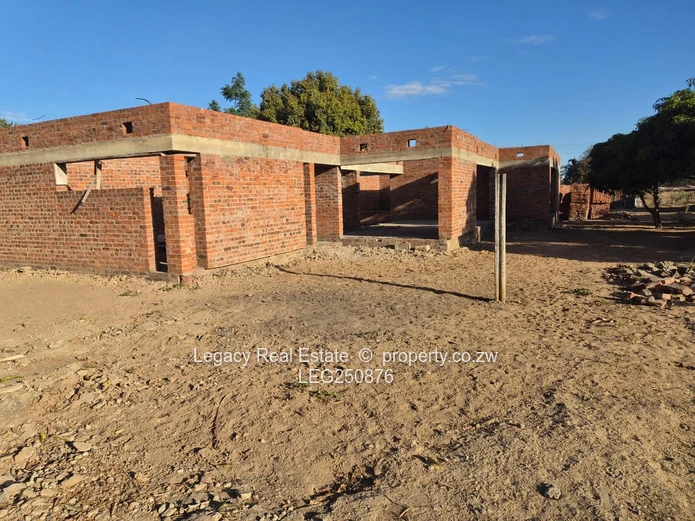 Prime 2,000sqm Stand with Incomplete Modern Home – Masotsha Ndhlovu