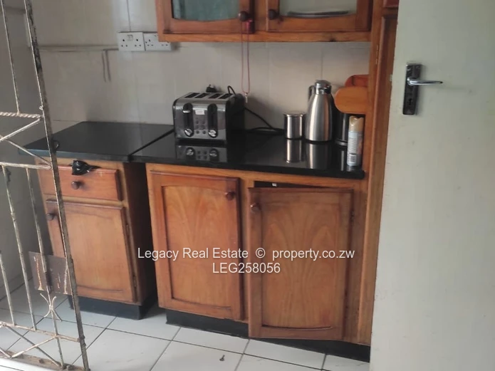 4-Bed Avonlea Home with Borehole, Garden & Parking
