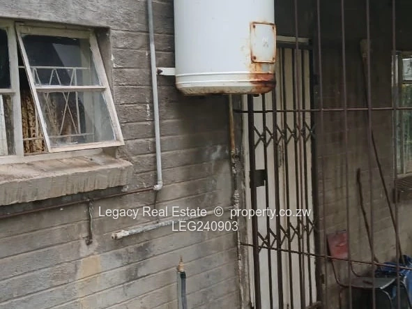 Chiredzi Suburban House – 2,100sqm Stand, Double Garage
