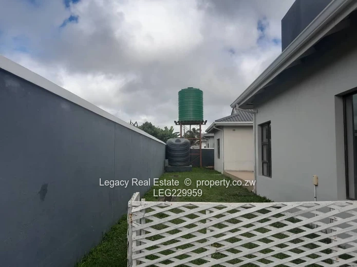 Modern 4-Bedroom Cluster Home for Rent