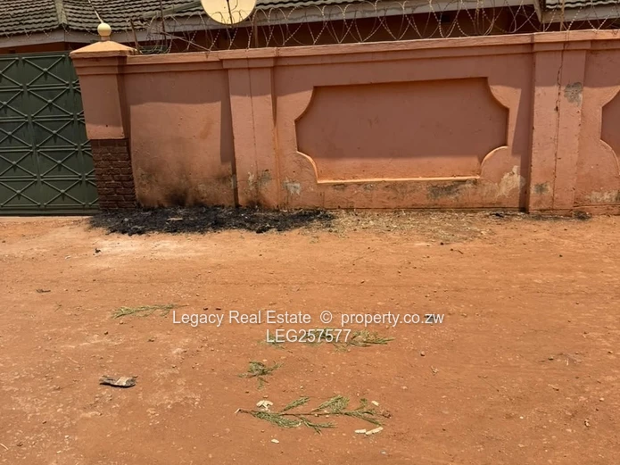 Secure Walled 5-Bed Home on Main Road, Kuwadzana