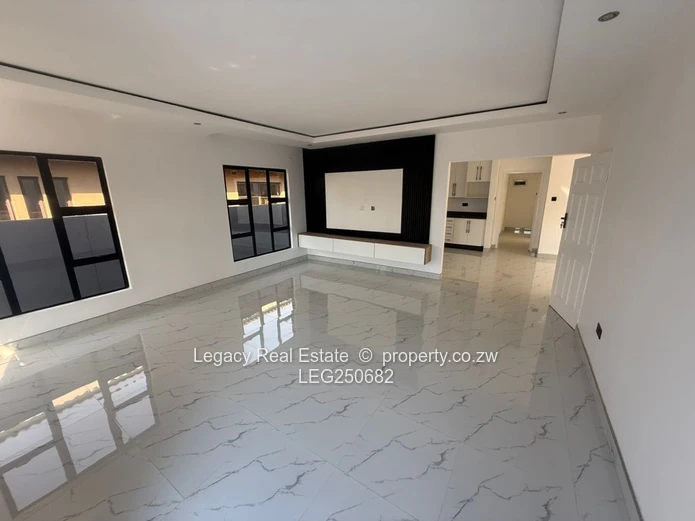 Tynwald: 3-Bed Modern Home with Marble Floors & Bath