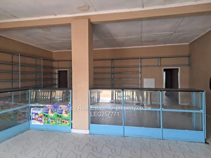 Stoneridge Brick-Front Retail 150m² — Tiled, Parking, ZESA