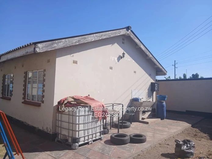 Excellent Investment Property In Unit G Extension, Chitungwiza (Sole Mandate)