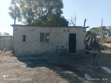 Commercial & Industrial Land