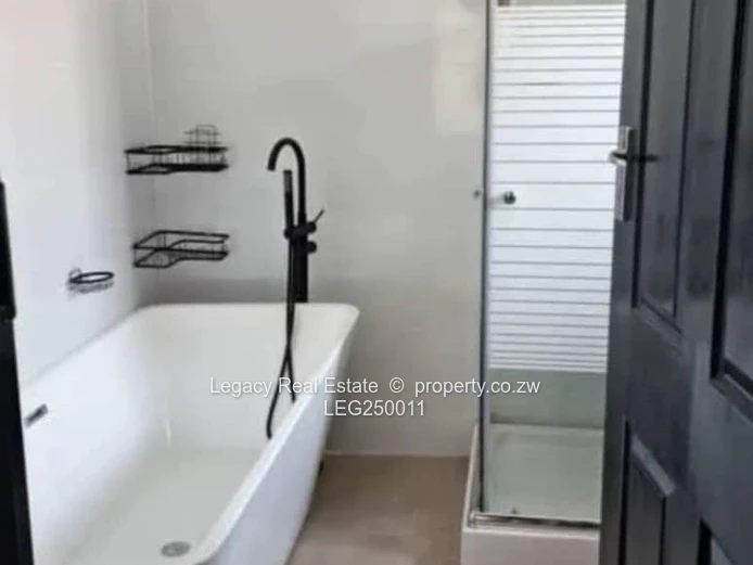 Stylish 4-Bed Townhouse Ashdown Park — Borehole & Modern Baths (Sole Mandate)