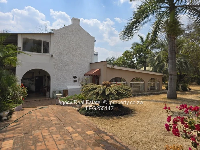 Private Newlands Oasis: 3-bed Home on 6700m² with Pool & Lapa