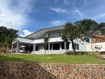 Spacious 4-Bedroom Home for Rent in Shawasha Hills, Harare