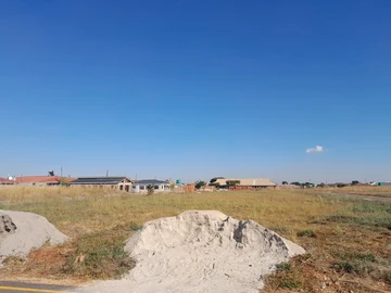 Stands & Residential Land