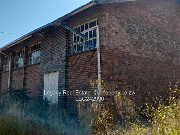 Commercial Space / Crèche for Rent – Watershford, Bulawayo