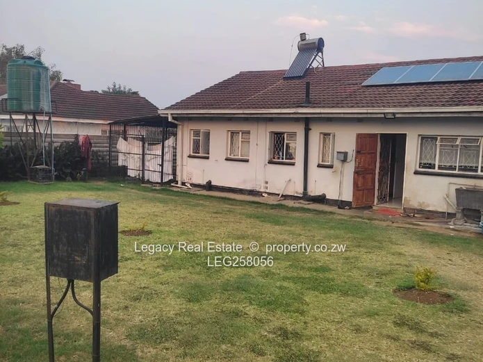 4-Bed Avonlea Home with Borehole, Garden & Parking