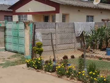 4-Bedroom House in Glen View, Harare
