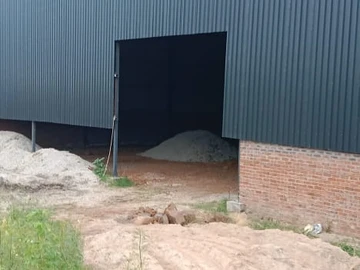 Warehouse & Factory