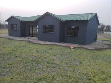 Farm & Agricultural Land