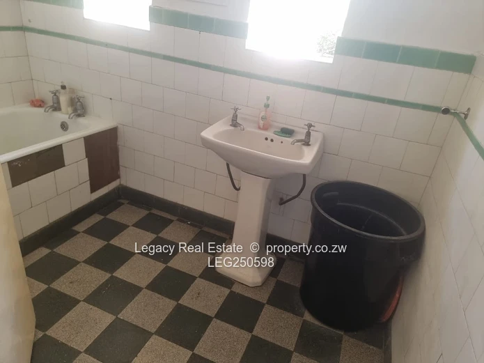 Family Home To Let In Hatfield | Close To All Amenities
