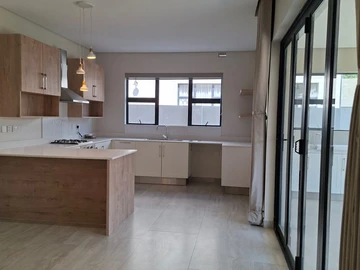 3 Bedroom Garden Flat